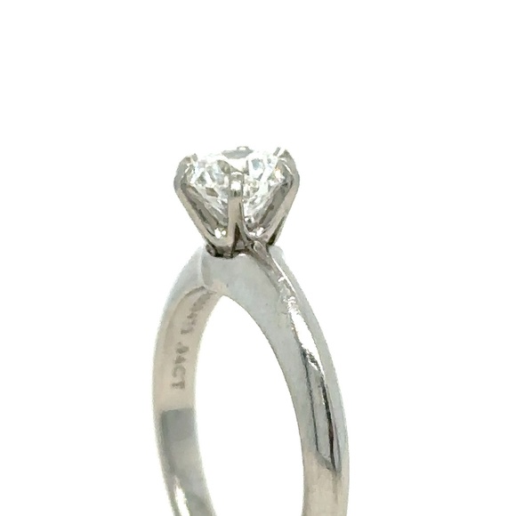 Tiffany & Co Engagement Ring 0.94ct - Picture 4 of 14